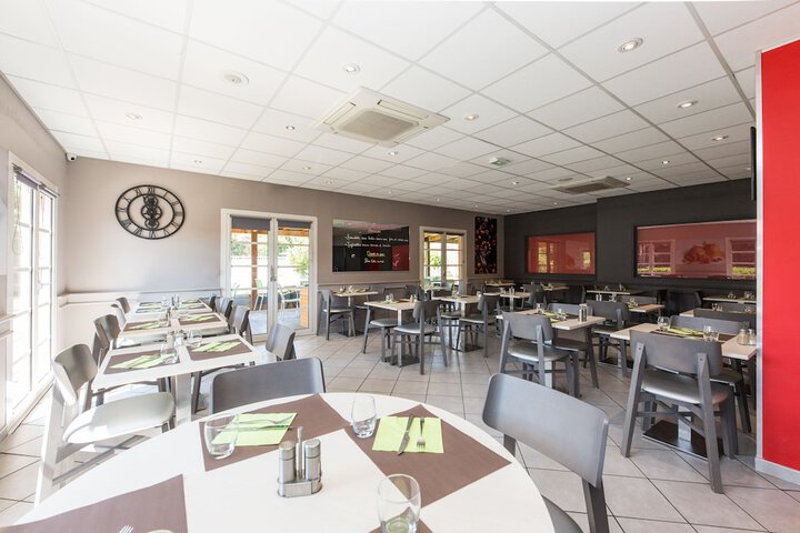 Dining Photos