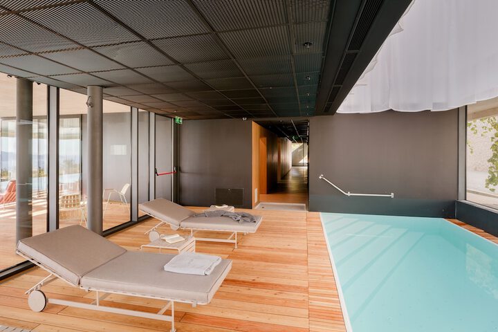 Pool 35 of 62