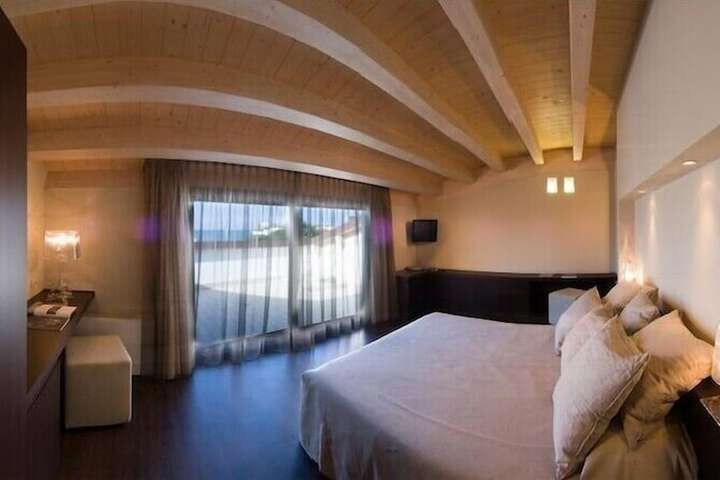 Room 20 of 92