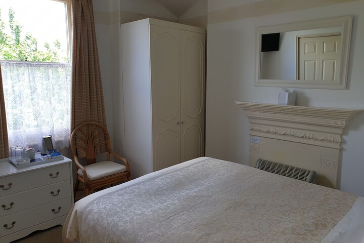 Room 19 of 60