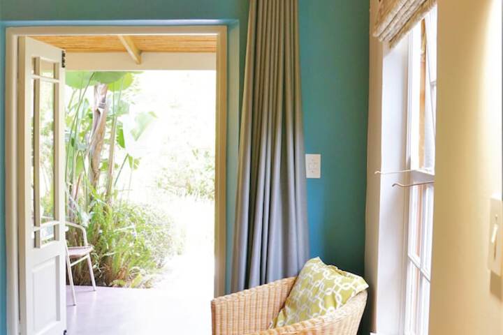 Room 7 of 152