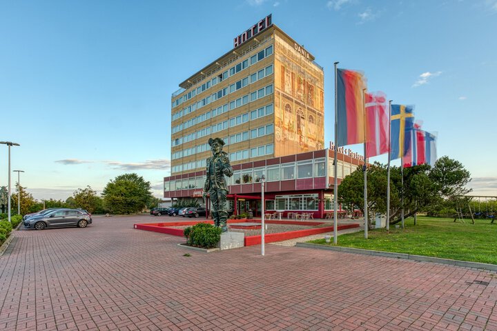 Hotel 47 of 51