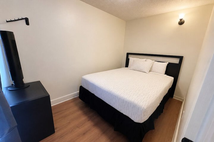 Room 29 of 60