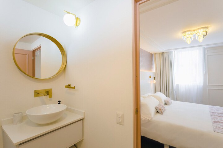 Room 20 of 50