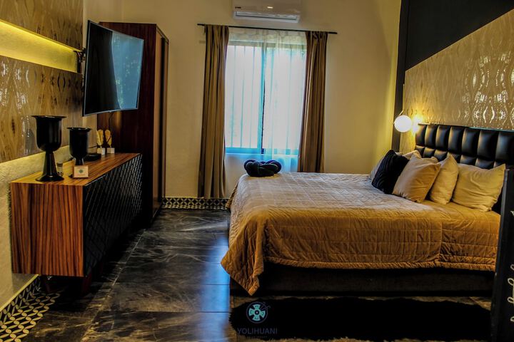 Room 42 of 205