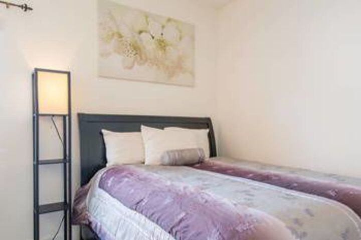 Room 10 of 43