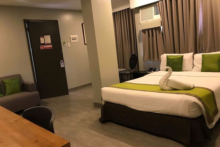 Room 19 of 41
