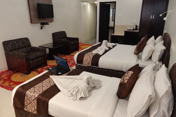 Room 49 of 103