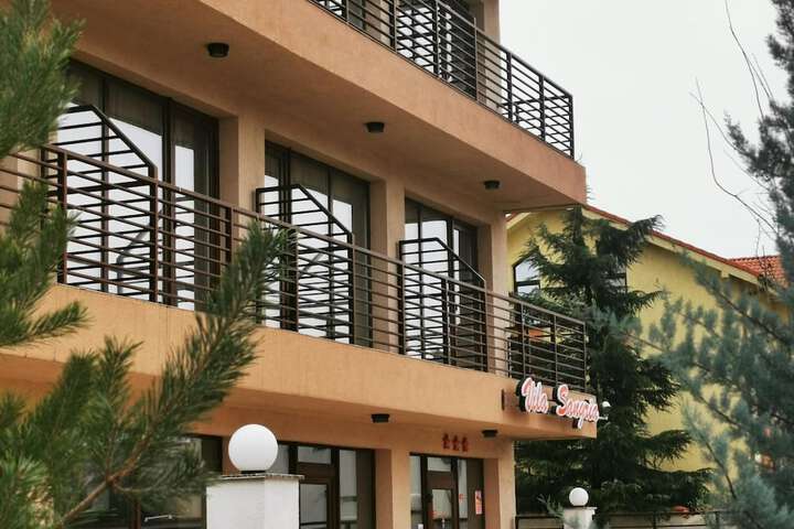 Hotel 69 of 69