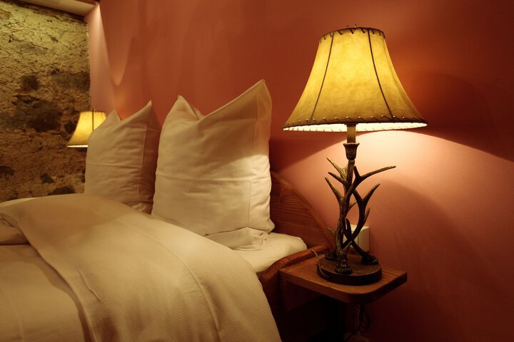 Room 18 of 70