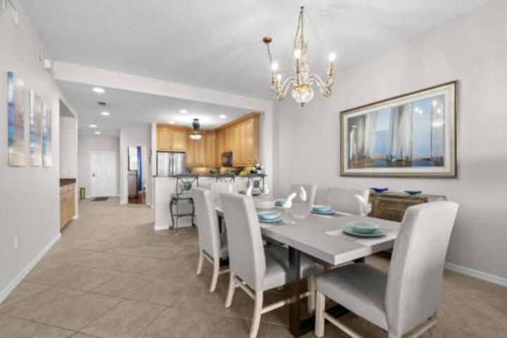 603 Harborview Grande in Clearwater Beach, FL