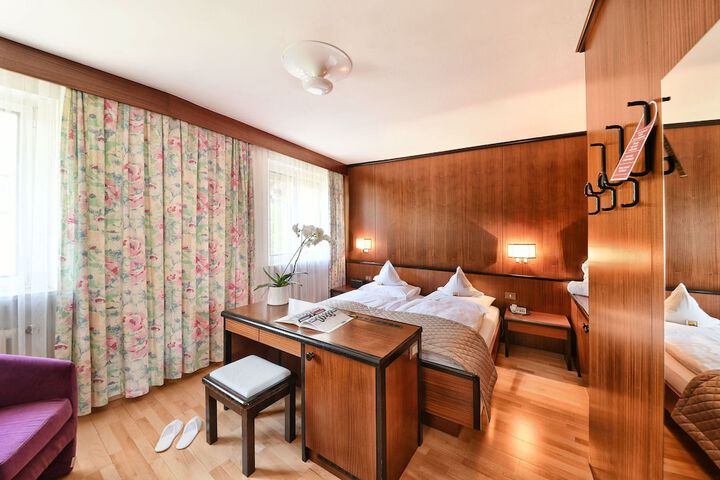 Room 7 of 46