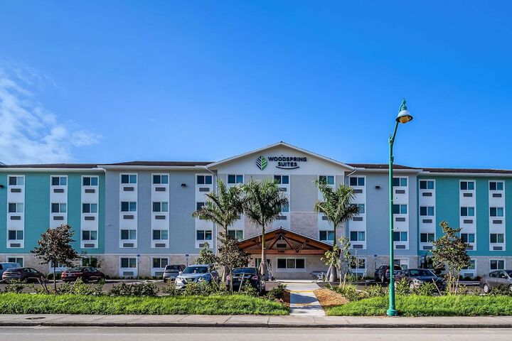 WoodSpring Suites Naples West in Naples, FL