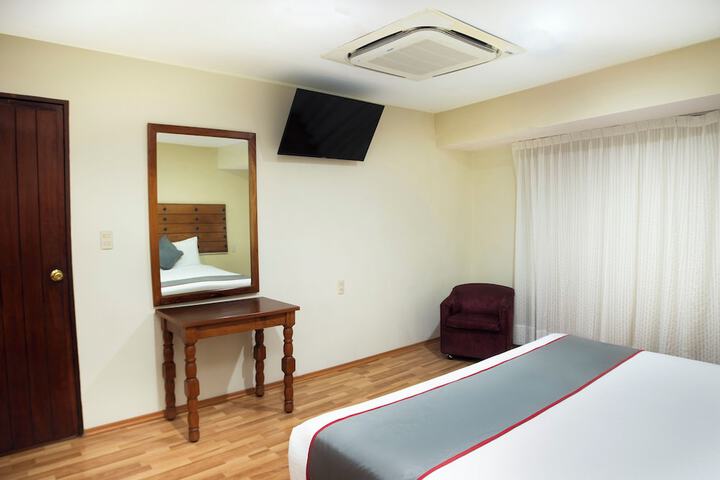 Room 17 of 182