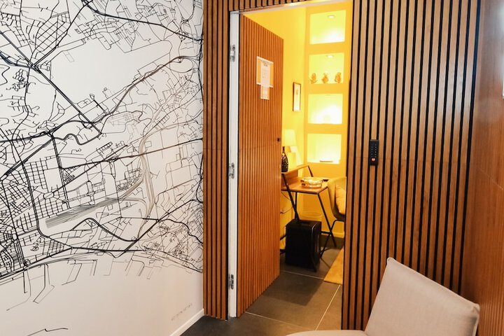 Hotel Interior 7 of 112