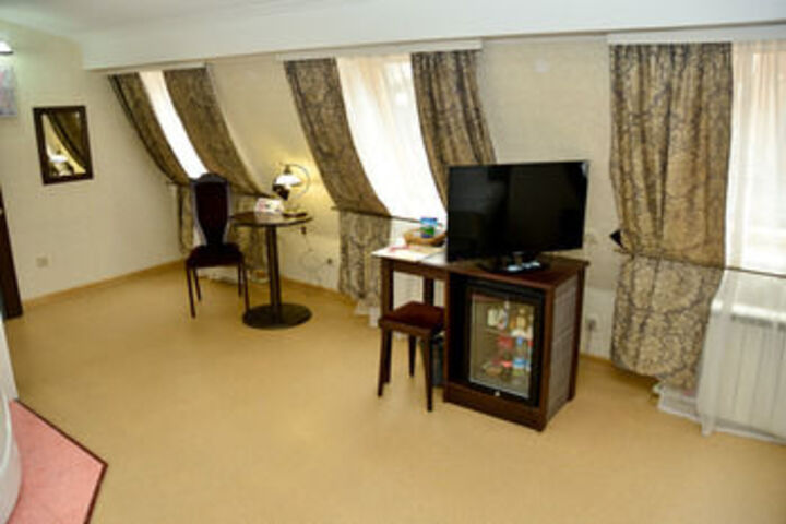 Room 25 of 30