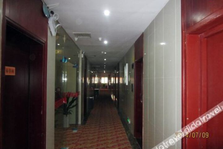 Hotel Interior 14 of 52