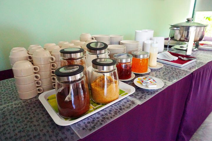 Breakfast/Coffee Service 27 of 44