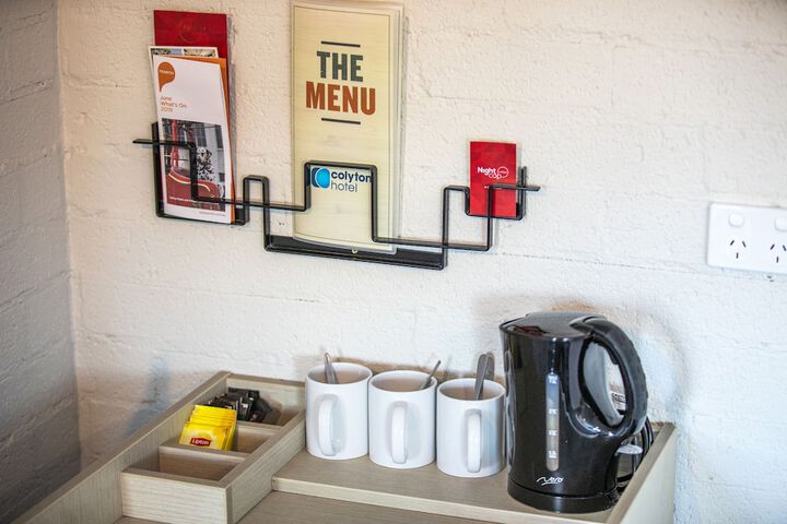 Breakfast/Coffee Service 23 of 45