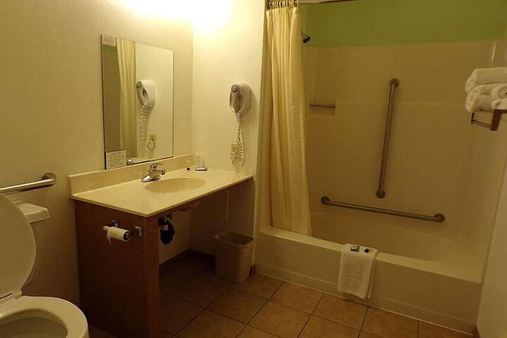 Clean Restrooms