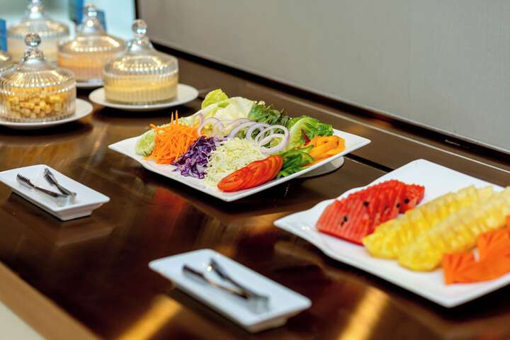 Dining 47 of 74