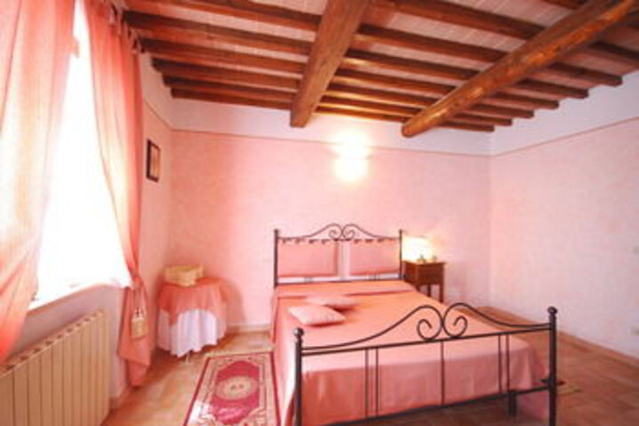 Room 16 of 35