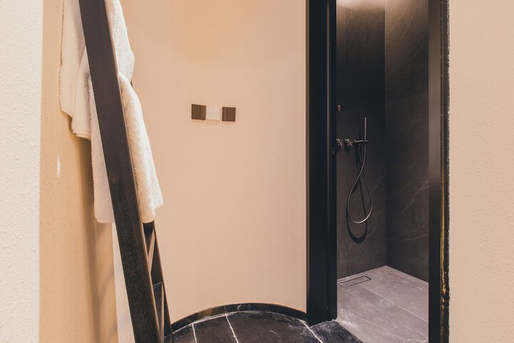 Room 60 of 115