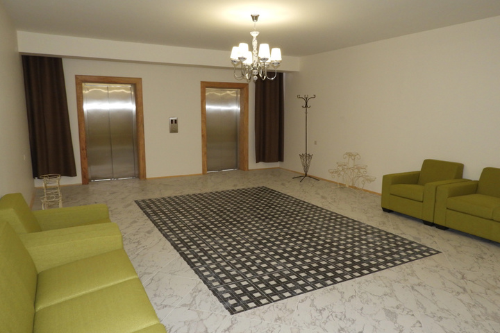 Room 4 of 23