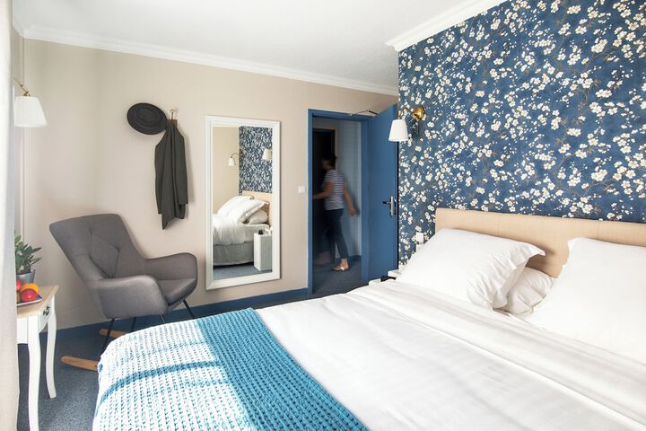 Room 19 of 35