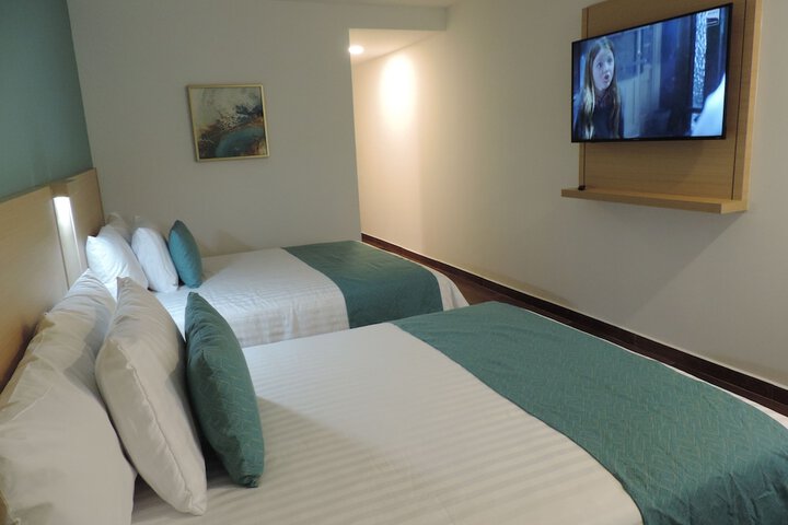 Room 37 of 70