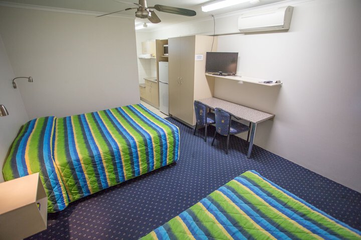 Room 3 of 31