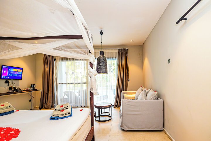 Room 26 of 82
