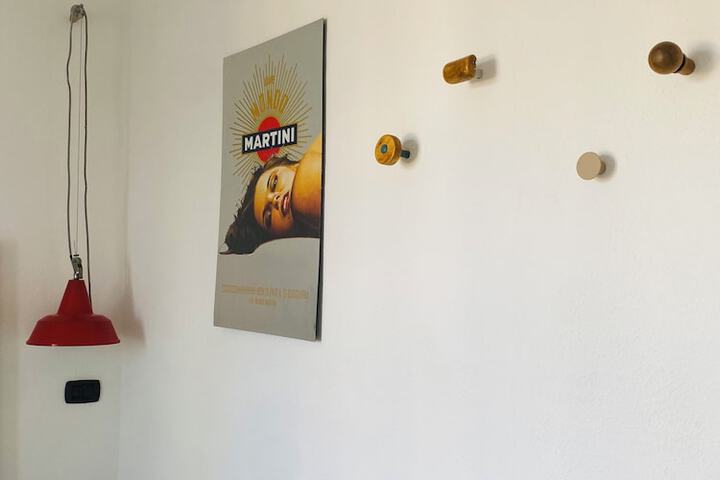 Room 28 of 104