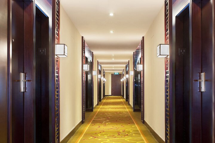 Ballroom/Hall 52 of 59