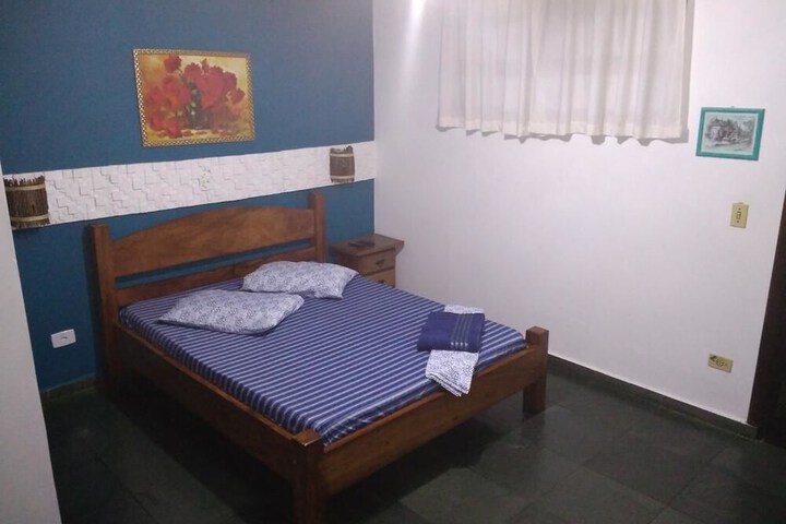 Room 8 of 22