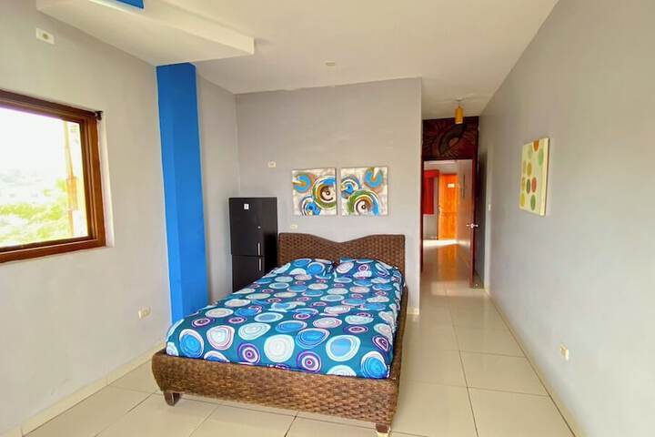 Room 22 of 111