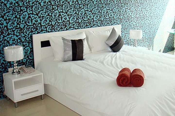 Room 15 of 44