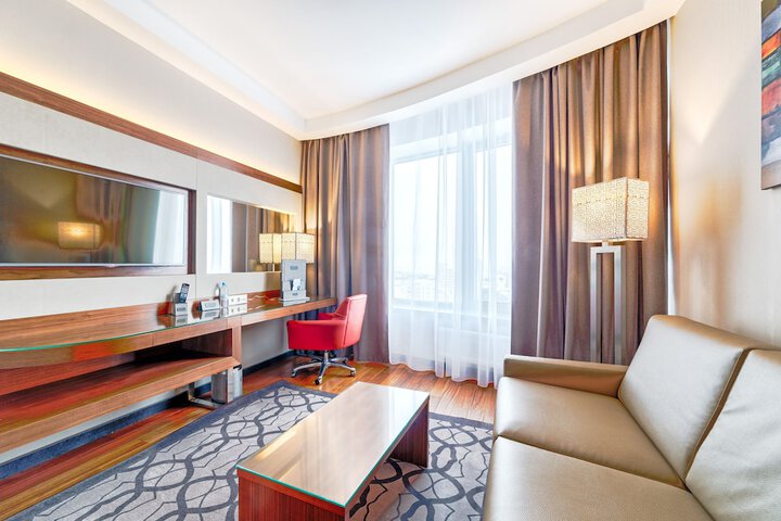 Room 9 of 60