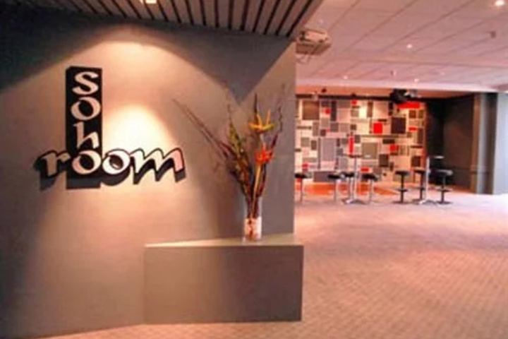 Room 3 of 15