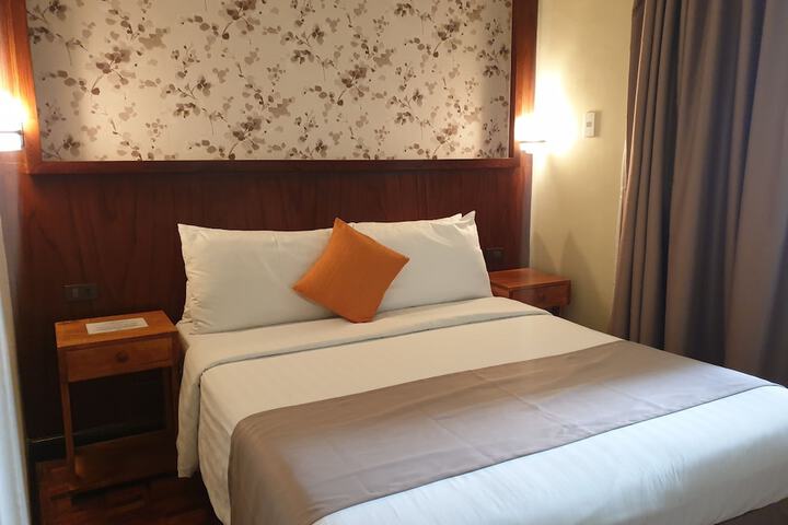 Room 26 of 59