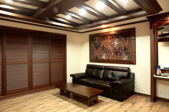 Room 20 of 56