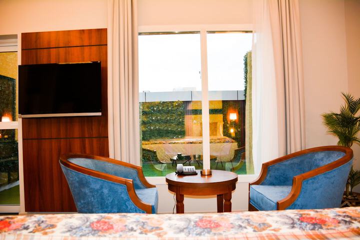 Room 3 of 22