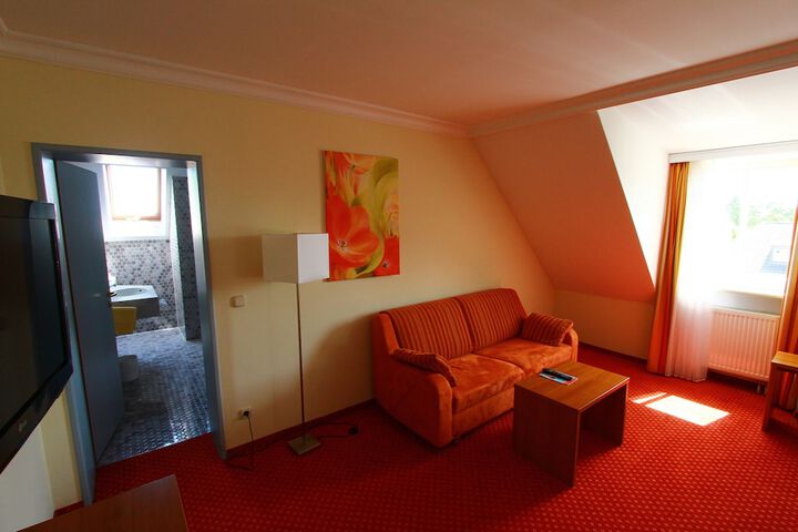 Room 25 of 44
