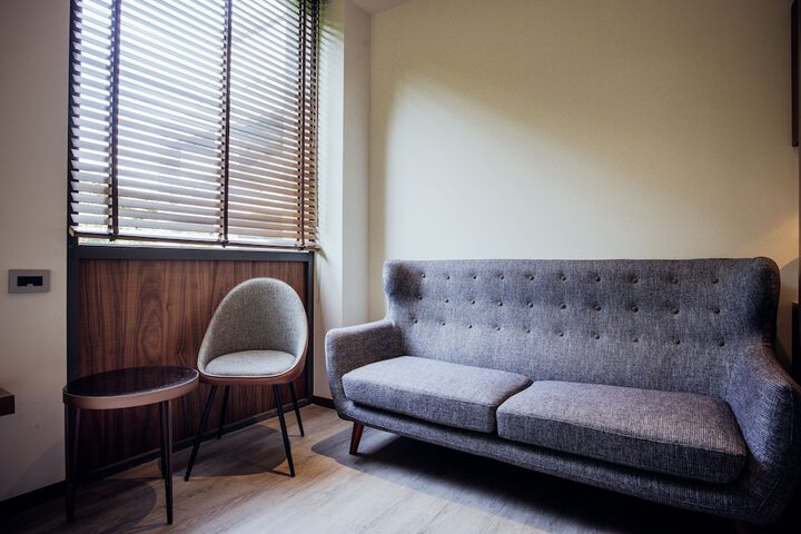 Room 14 of 30