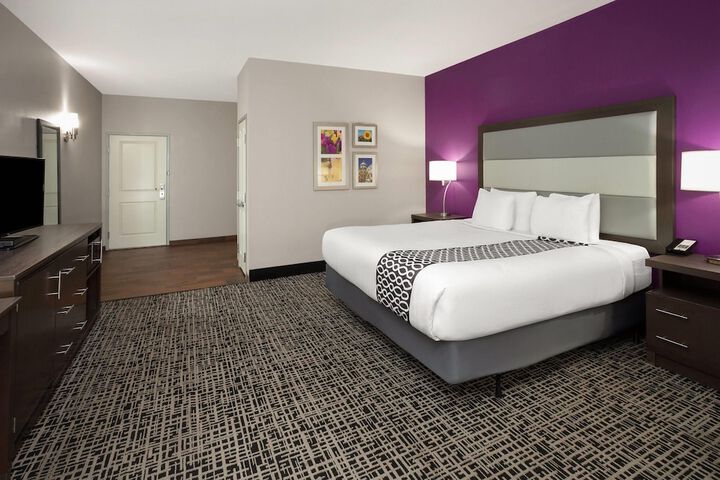 Room 26 of 54