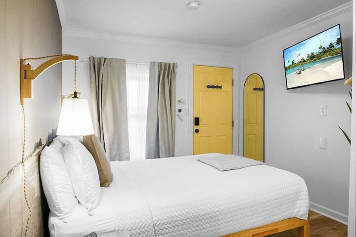 Room 21 of 94