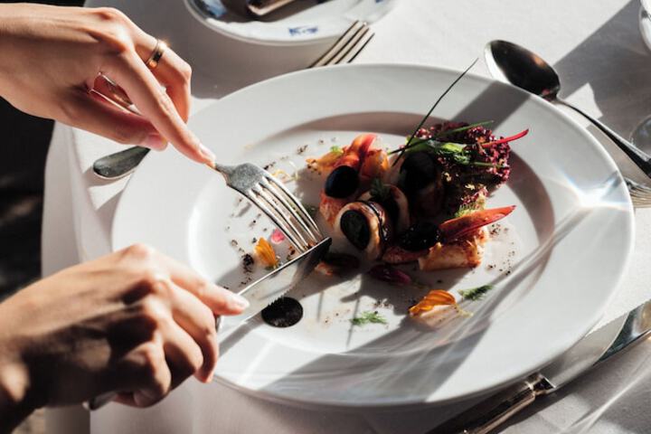 Dining 84 of 114