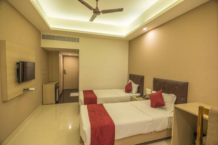 Room 14 of 42
