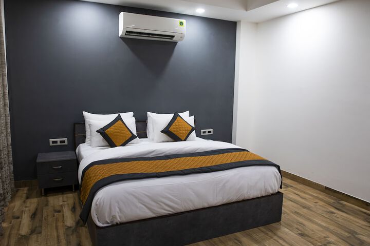 Room 7 of 22