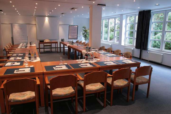 Meeting 69 of 79